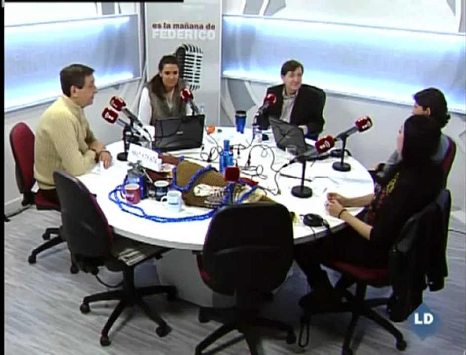 Es la mañana: Patio de Butacas. Alice Cooper en España - 26/11/10