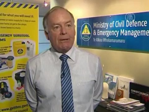 В Новой Зеландии учатся спасаться от землетрясения