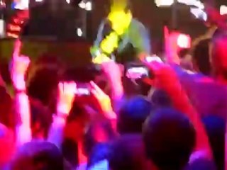 Lausanne Worlds Apart-Je te donne