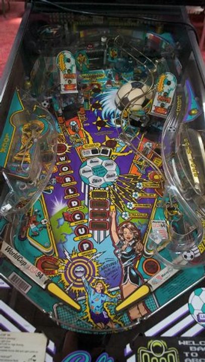 WORLD CUP SOCCER pinball table (Midway 1994) - Pinburgh 2012 B Division Final (Game 3)