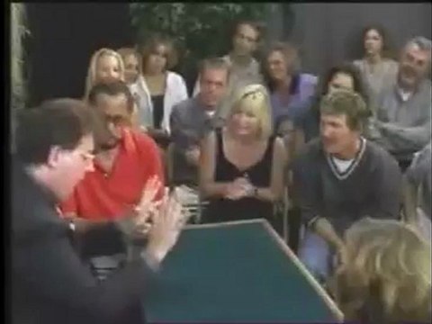 Color Changing Knives (Worlds Greatest Magic) - Magic Trick