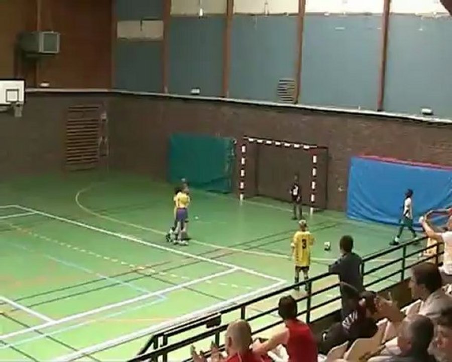 21-04-07  Finale Coupe Futsal benjamin - RCC-Oissel  2-4  2ème MT