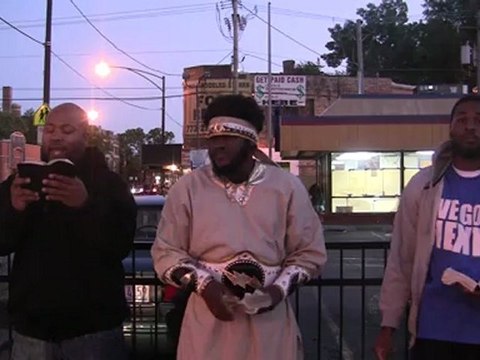 (WGN) Maharawchaa Confronts On Pulaski & Madison Chicago, IL Pt.3