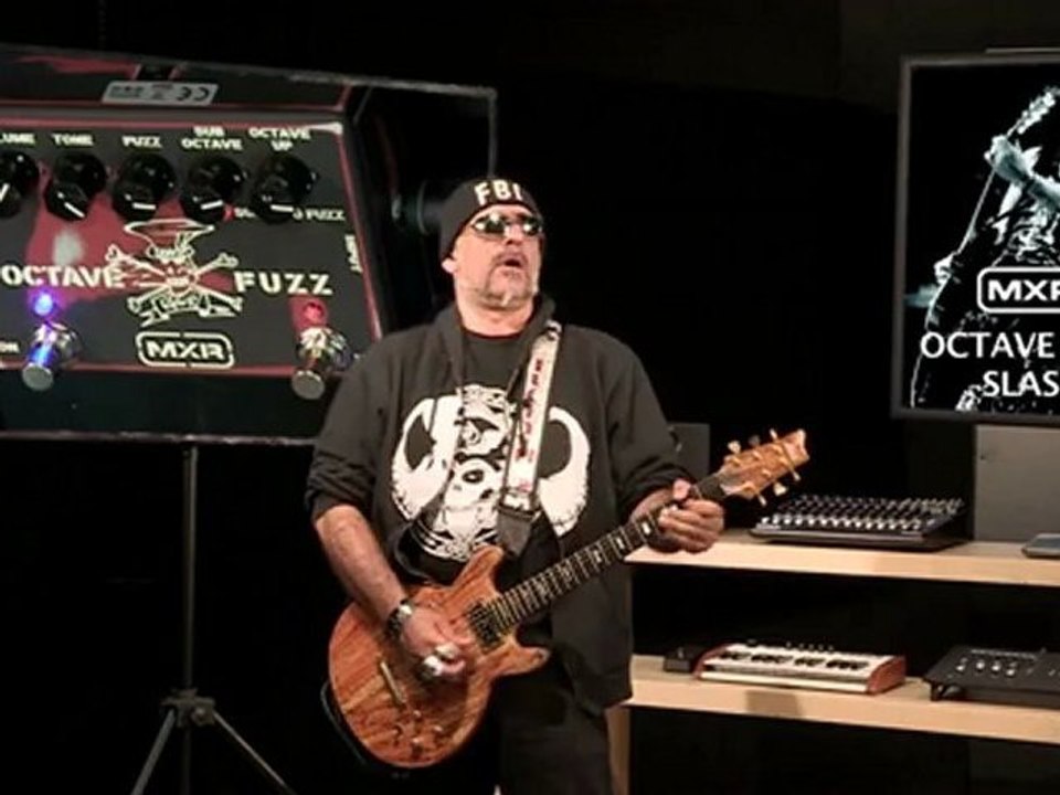 Judge Fredd & the Dunlop SC95 & MXR SF01 Slash Signature