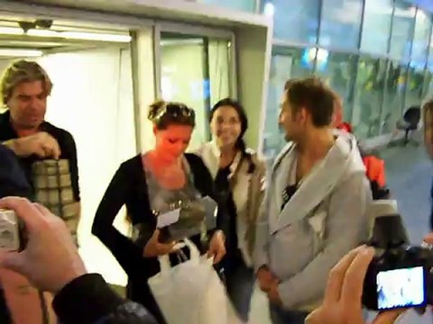 Sandra meeting with fans , airport Warsaw .
