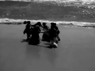 Kulunga Kulunga Song from Kai Kodutha Deivam 🎶