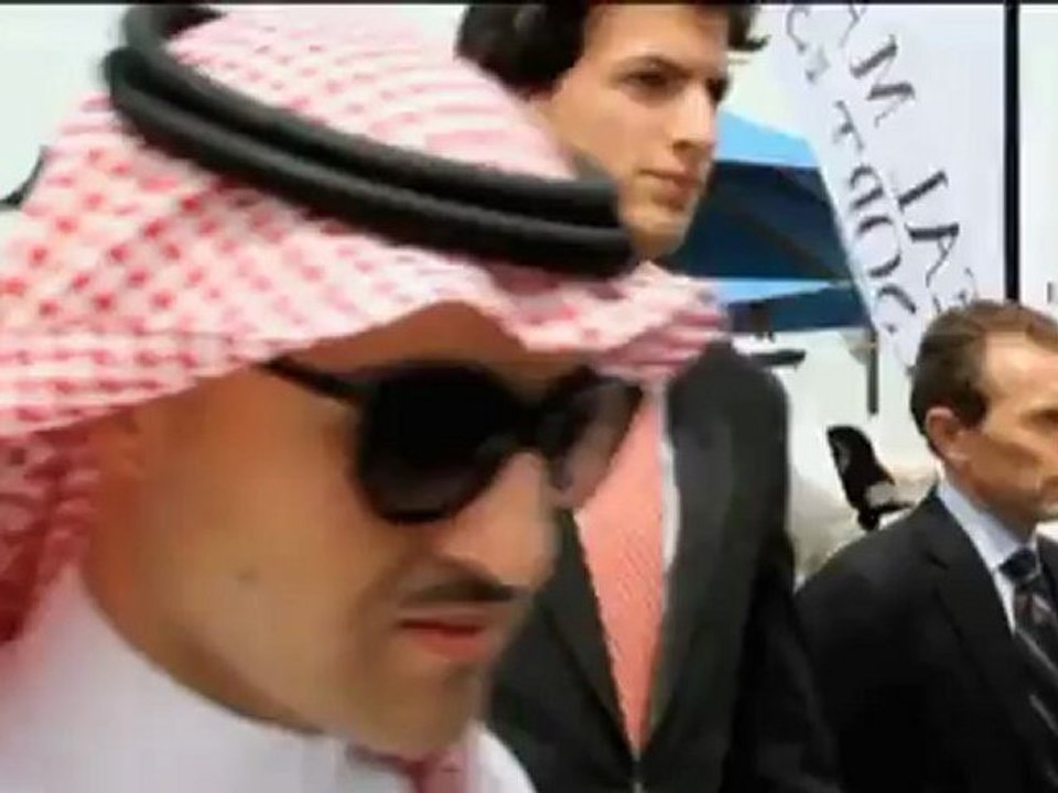 Zidanes Kopfstoß als Denkmal in Paris