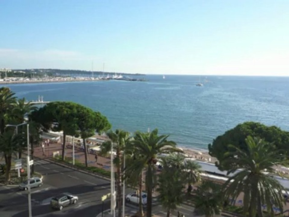 Appartement à vendre Cannes Croisette - vue mer panoramique - 3 pièces de 90 m²