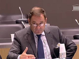 "Plus de service au public" - Réponse d'Emmanuel Berthier