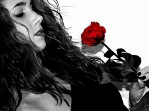 Gülün ömrü benim olsun benim ömrüm senin olsun (Y.JANUARY )