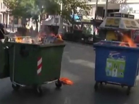 Al menos 140 detenidos en los disturbios de la manifestación de ayer en Atenas