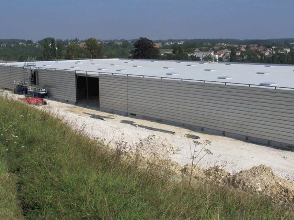 Le futur magasin Super U de La Ferté-Gaucher (77) sort de terre et fait beaucoup parler