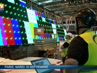 La construction du stand Audi en accéléré au Mondial de l’auto