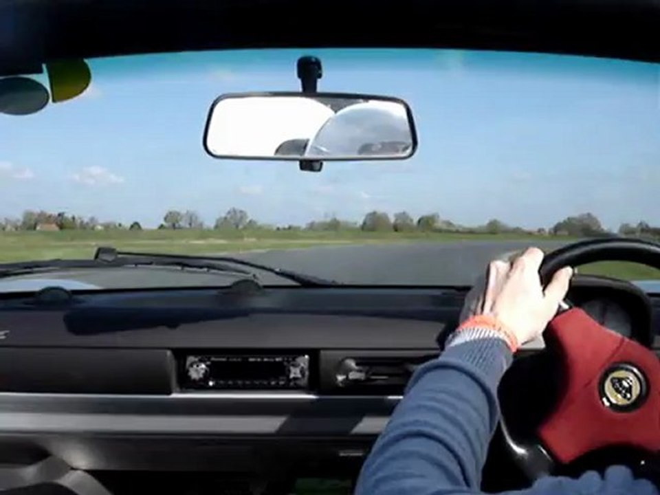 Lotus Elise Sport 160 à Lurcy-Lévis