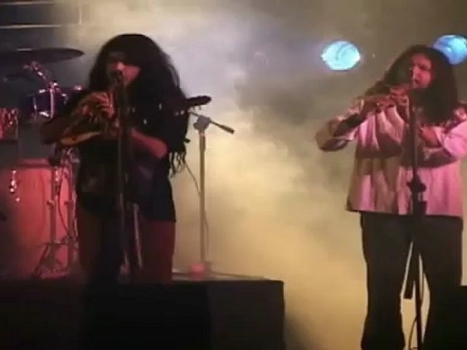 Sol y Lluvia (HD) - Desde La Oscura Tiniebla - (En Vivo)