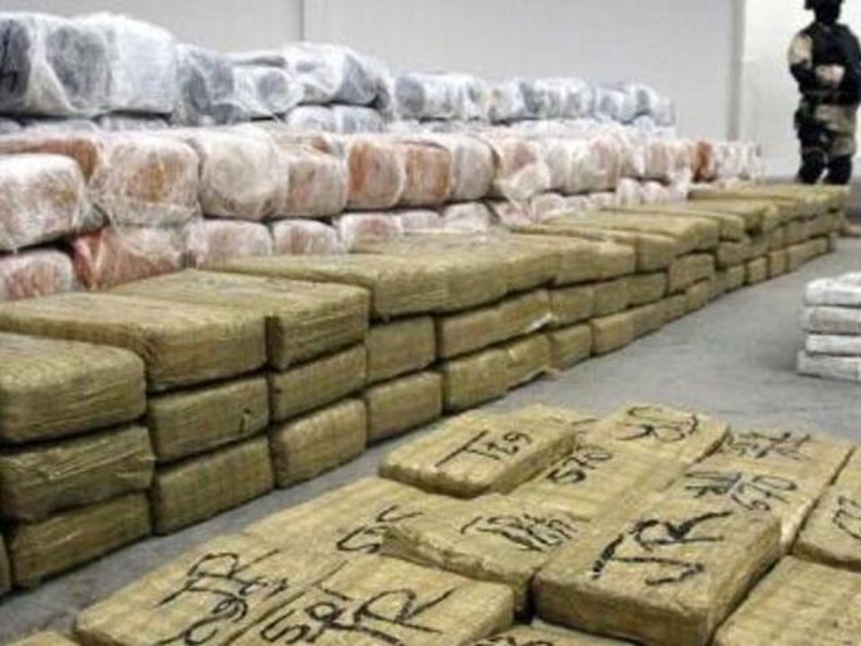 Inside Story Americas - Time for a tactical shift in the drug war