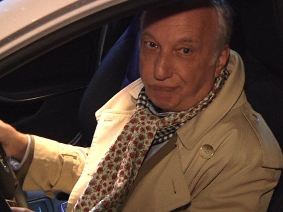 Mondial de l'Automobile : François Berléand a son explication sur la crise à PSA