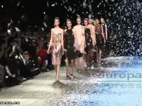 Nina Ricci presenta su colección con detalles de España