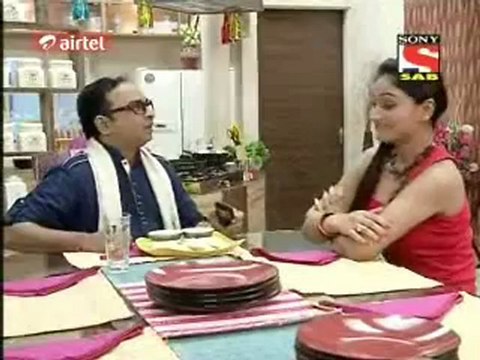 Golmaal Hai Bhai Sab Golmaal Hai -28th September 2012 pt4