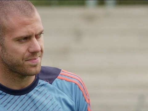 Teaser Battle Predator