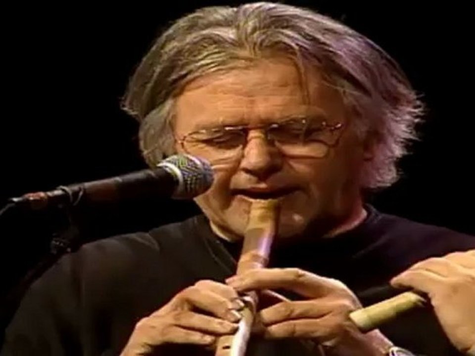 Quilapayun (HD) - El Canto de la Cuculi - (En Vivo)