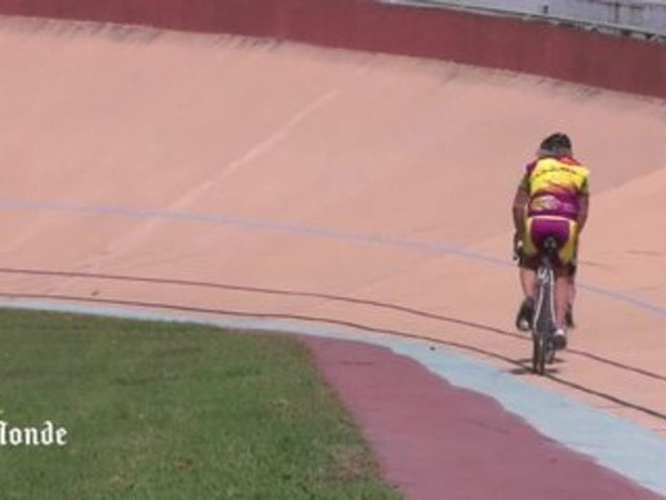 A 100 ans, il établit un record de rapidité sur 100 kilomètres à vélo