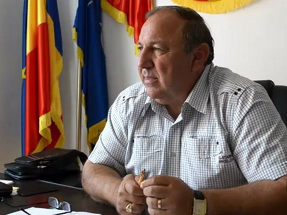 Primarul comunei Luna, Laurenţiu Tör, despre lucrările din satul Gligoreşti