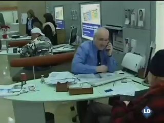 Estudiantes de Barcelona asaltan el metro, el BBVA y la Cadena SER