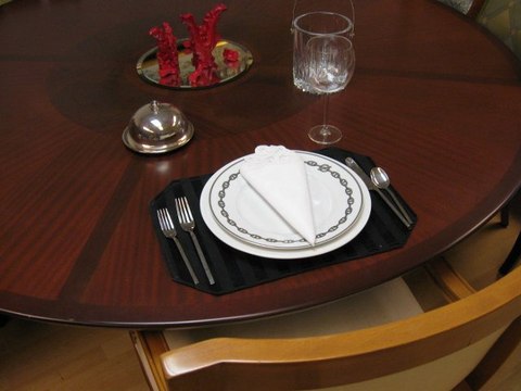 Dining Room Table For Sale. Mahogany Table For Sale. Dining Table For Sale.