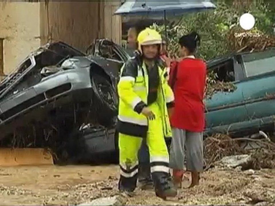 Le inondazioni fanno almeno sette morti in Spagna