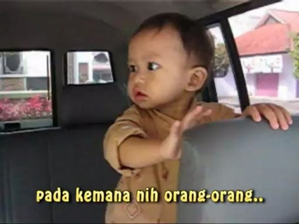 Faris in Action: "Bayi berpikir"