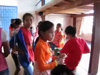 arrivée des enfants à la maison d'accueil (4)