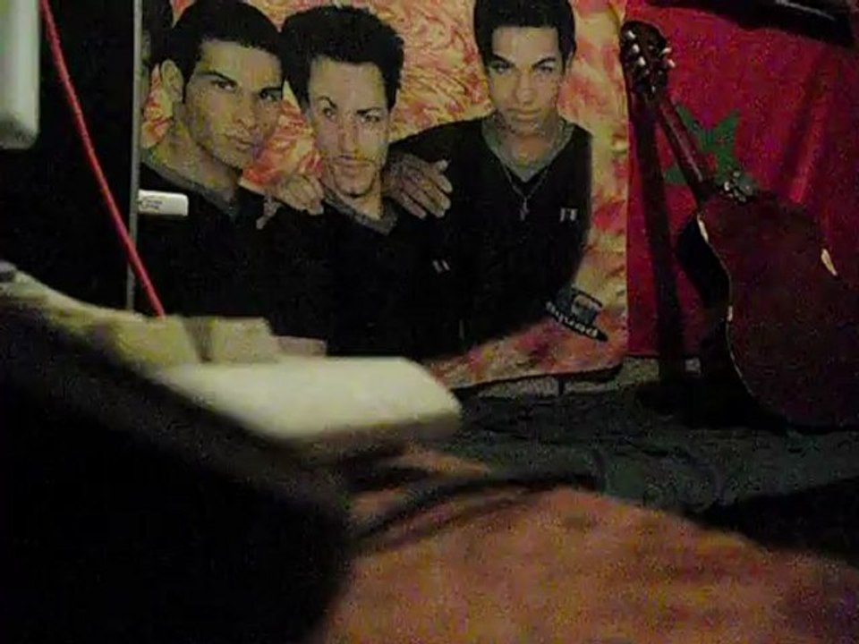 Il s'agit de la première chanson sur mon nouveau albume Merci pour votre attention