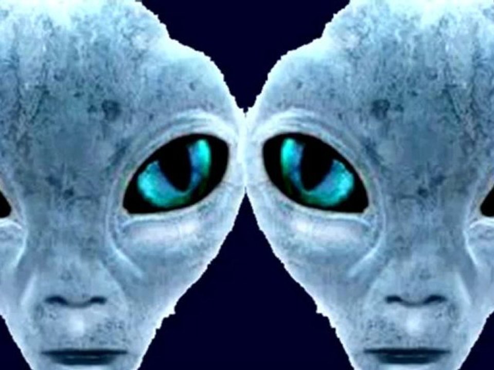 CC_Aliens_Secret_Govt_OCT_2010_part_9