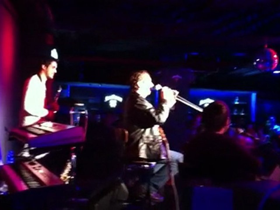 halil sezai SANA Bİ SÖZ YAZDIM OF OF