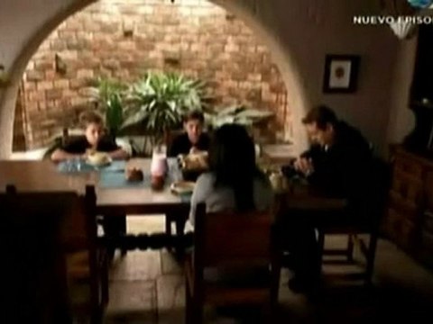 PUERTAS AL MAS ALLA · La Niña 1 4 (Doblaje latinoamericano)