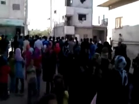 فري برس درعا إنخل مظاهرة تطالب بالإفراج عن الحرائر ونصرة لحمص وكل المدن المحاصرة 21 3 2012