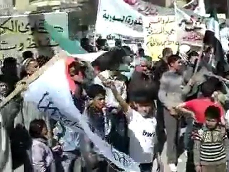 فري برس حلب تل رفعت حاشدة في أربعاء الوفاء لأم الشهيد   2012 03 21 ج2