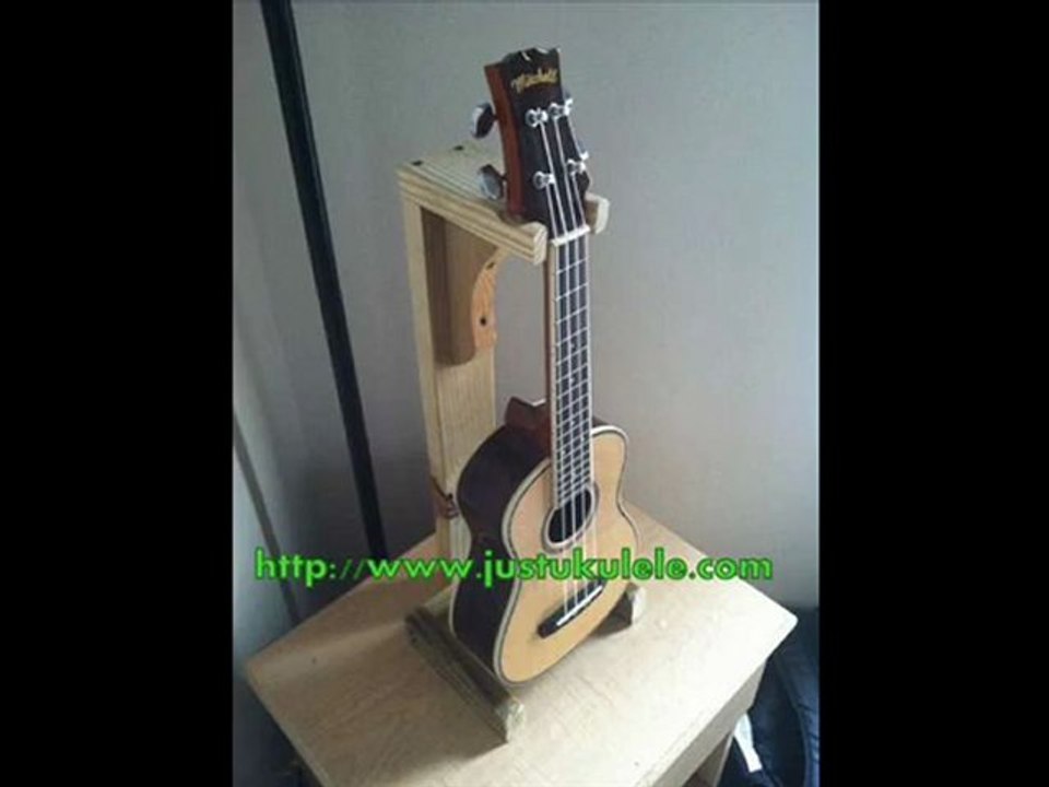 leaning on a lamppost ukulele chords video Dailymotion