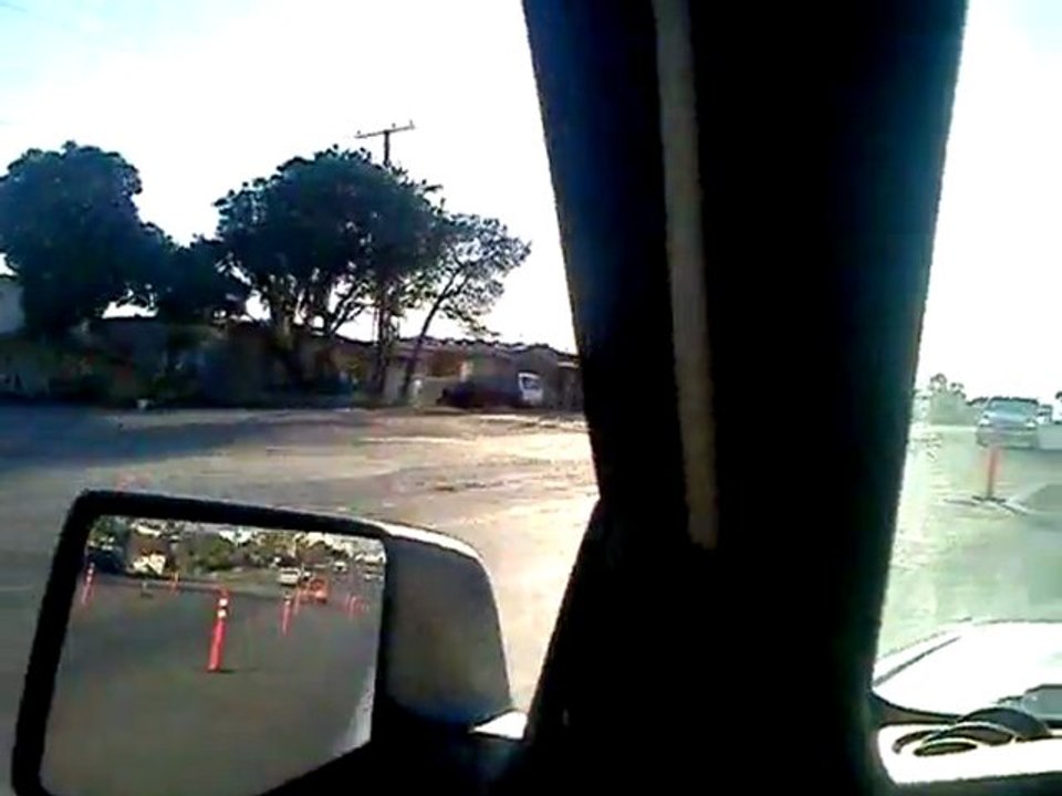 MOV032