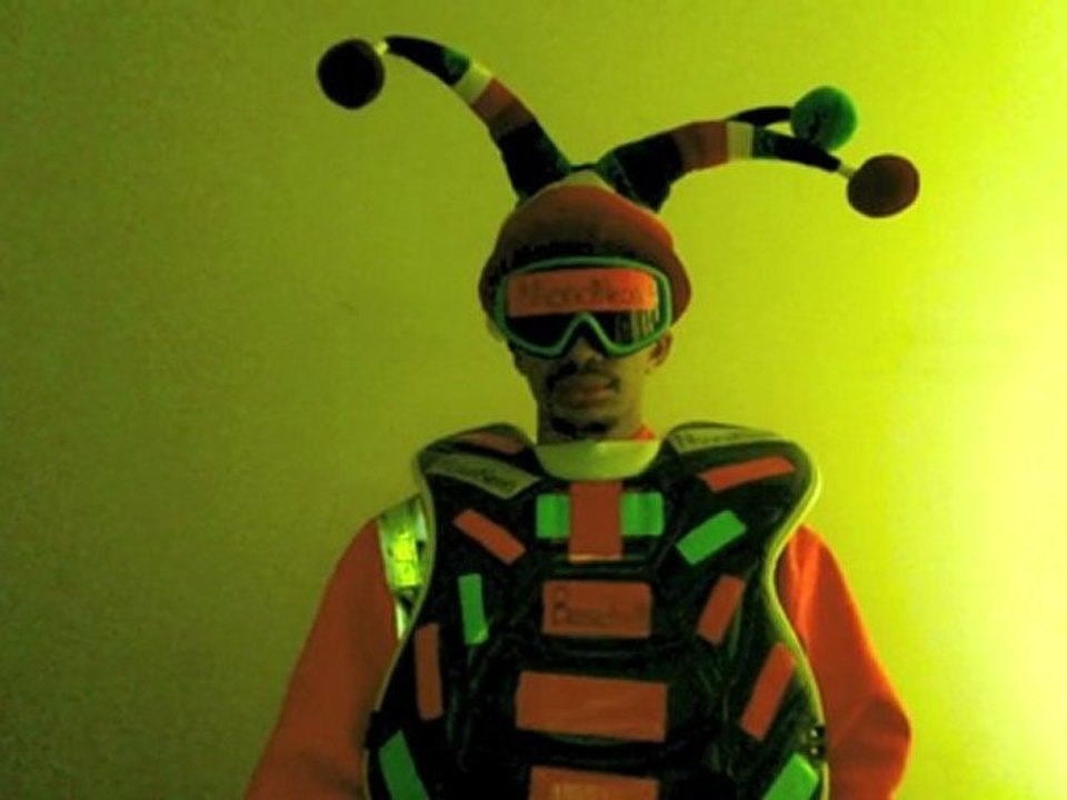 MonoNeon | "Stockhausen and Albert King"