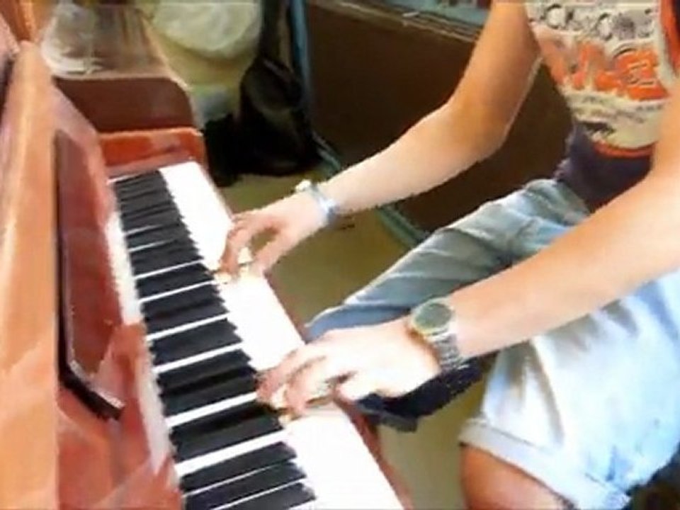 LA LECON DE PIANO