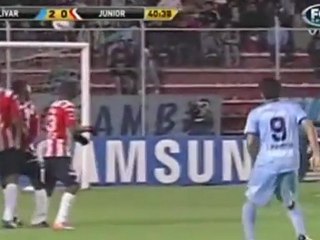 Trois splendides lucarnes dans le même match !