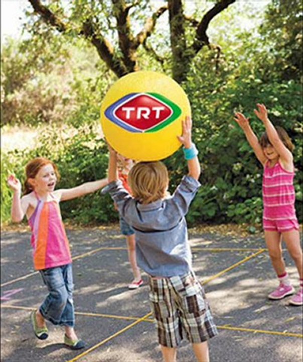 Bir Topum Var Lastikten-TRT TSM Çocuk Koroları