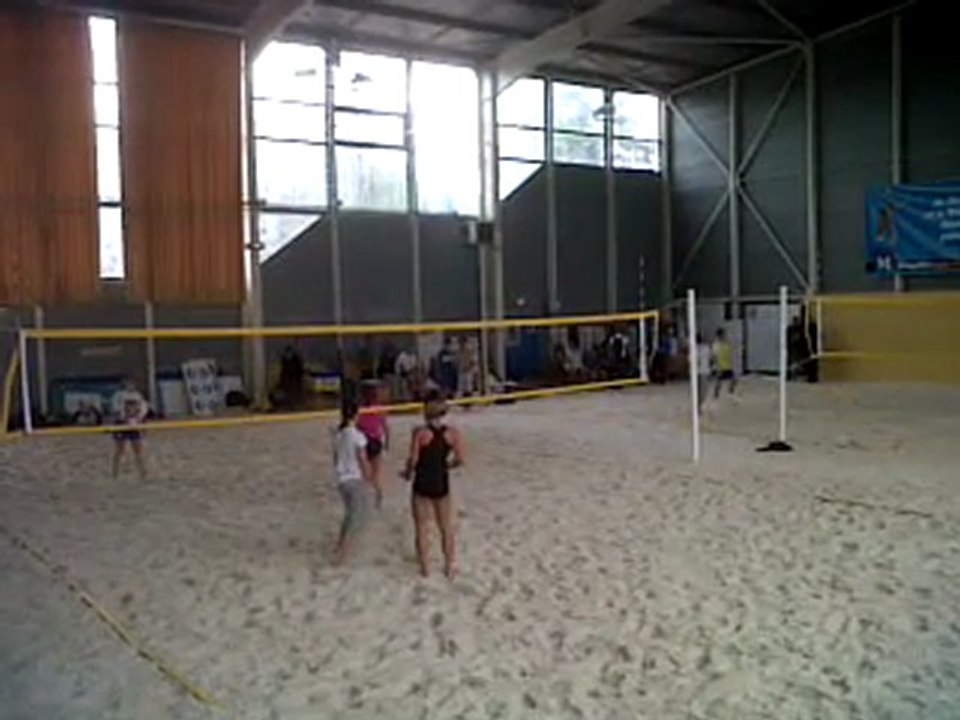 finale 3è set jana:delphine 2vs1 sabine:fany