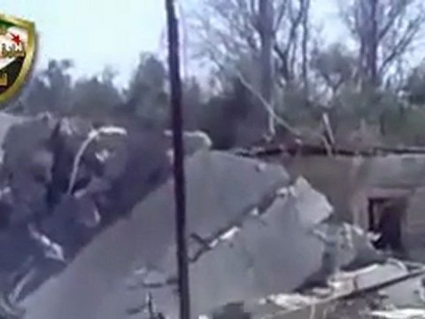 فري برس ريف دمشق قطنا التخريب من قبل عصابات الاسد المجرمة21 3 2012 ج1