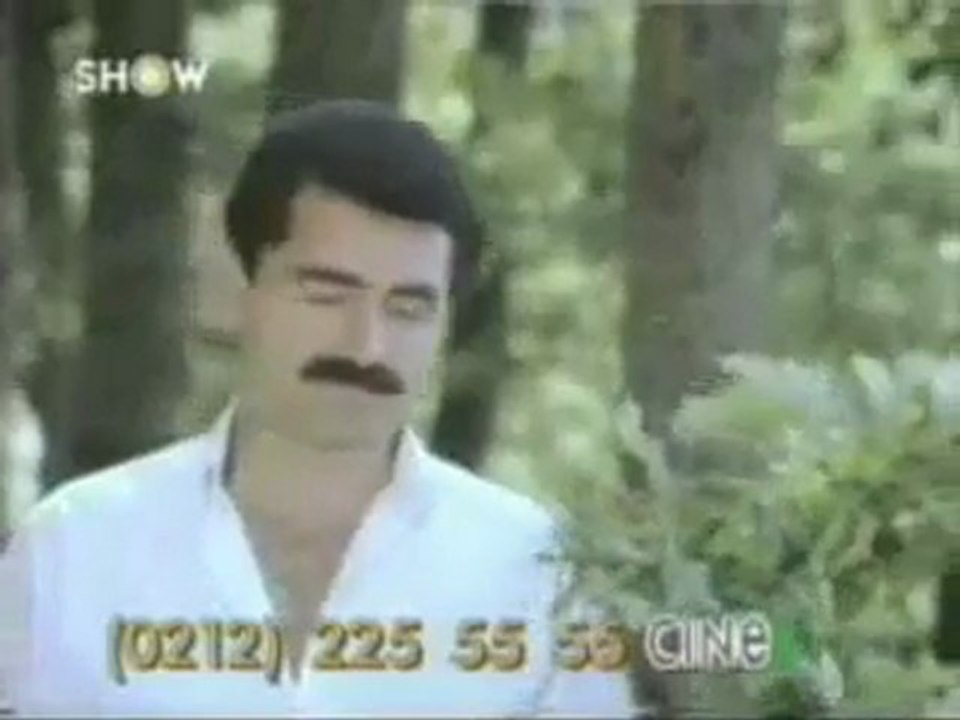 İbrahim TATLISES  "MAVİ MAVİ"