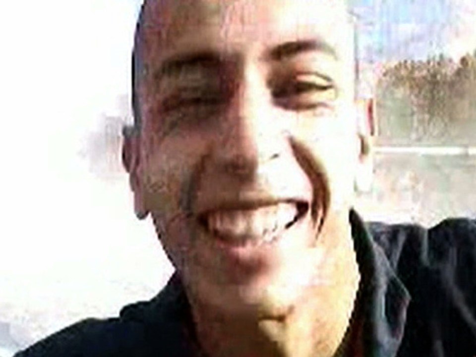 ZAPPING ACTU DU 22/03/2012 - Mohamed Merah  : Les premières images du tueur présumé !