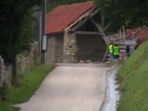 passage d Ivrey rallye des Lacs