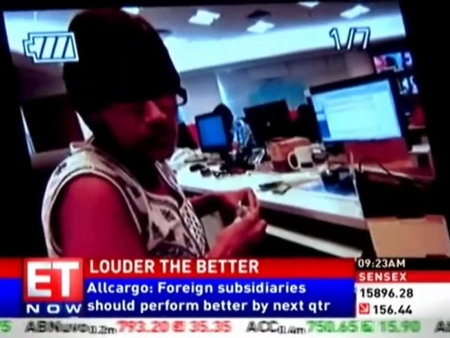 Review: Stylish smartphone LG GC900